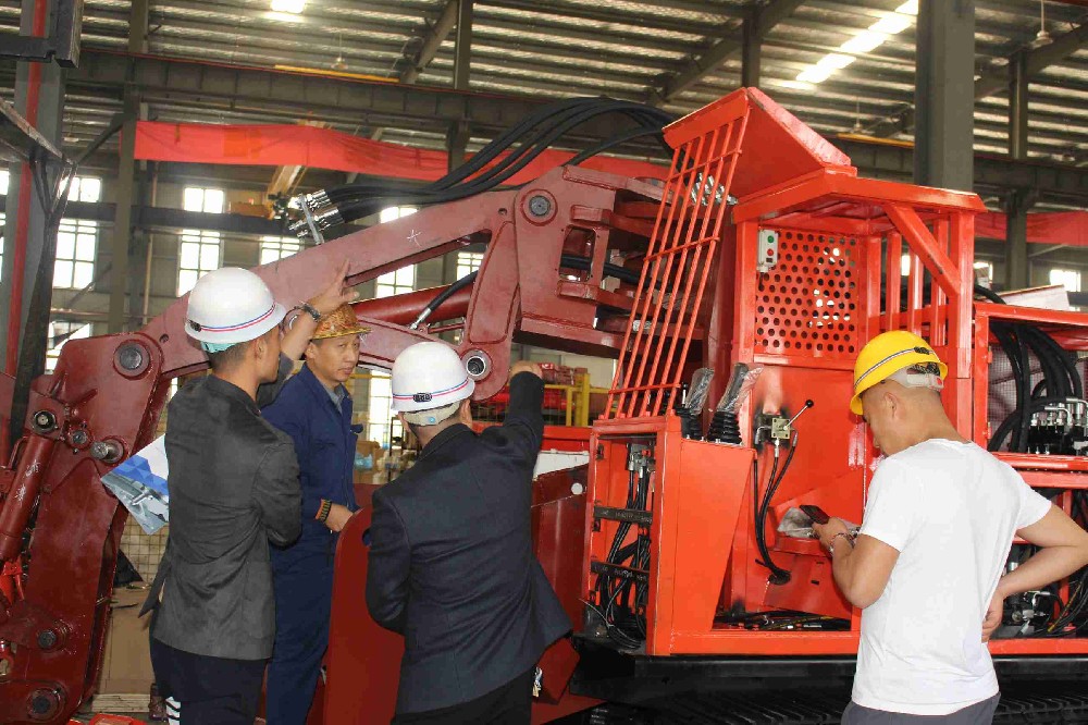 黃岡井下扒渣機生產廠家的售后保障對比
