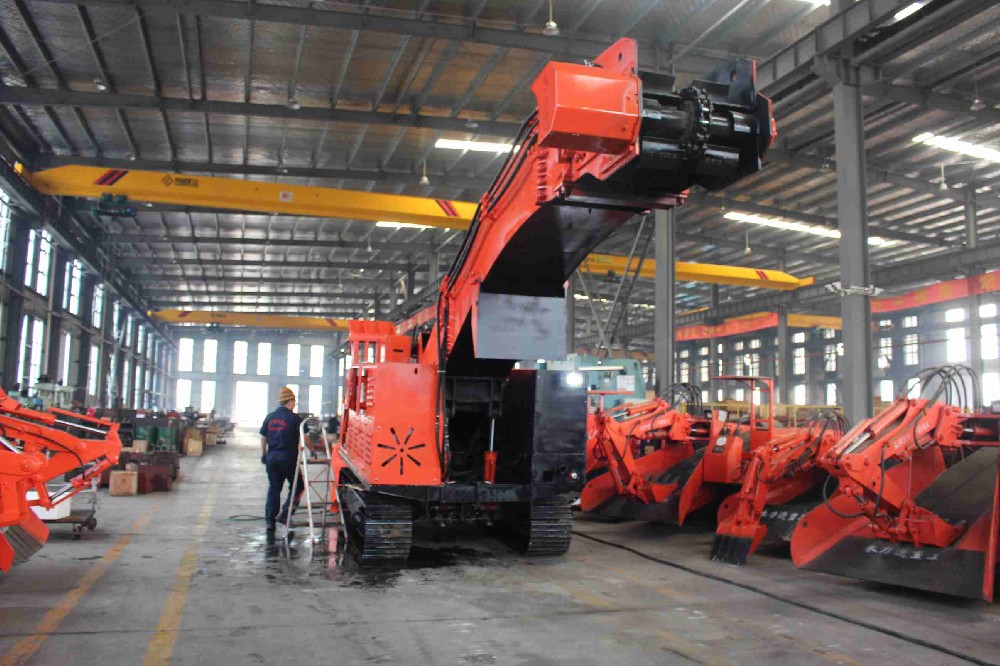 扒渣機(jī)節(jié)能技術(shù)的研究與實(shí)踐：綠色環(huán)保，降低能耗新探索
