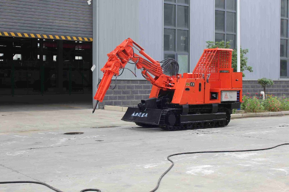 扒渣機操作中的安全注意事項（永力通版）
