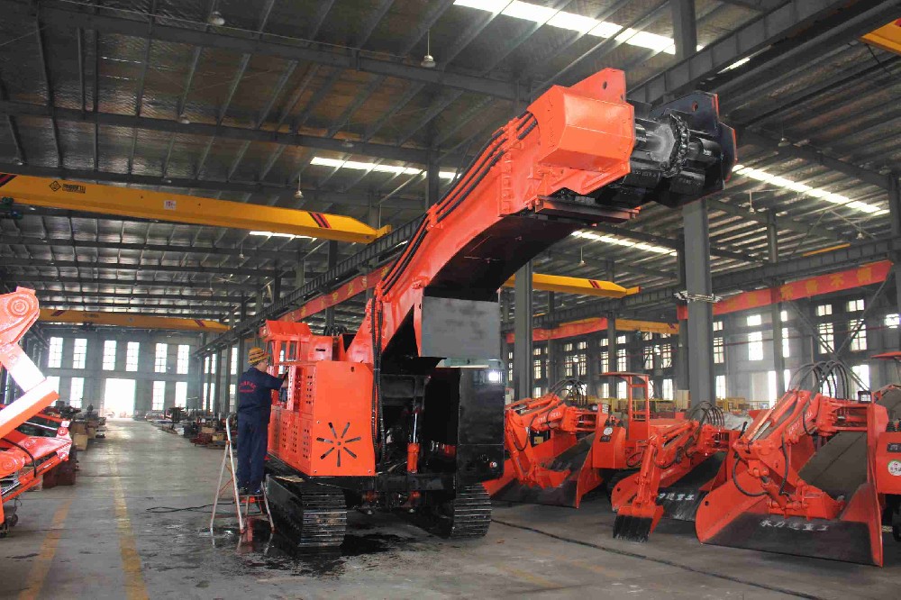 智能化升級！永力通扒渣機的新一代控制系統
