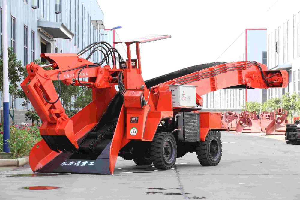 大理礦洞開采扒渣機帶炮頭的動力系統分析
