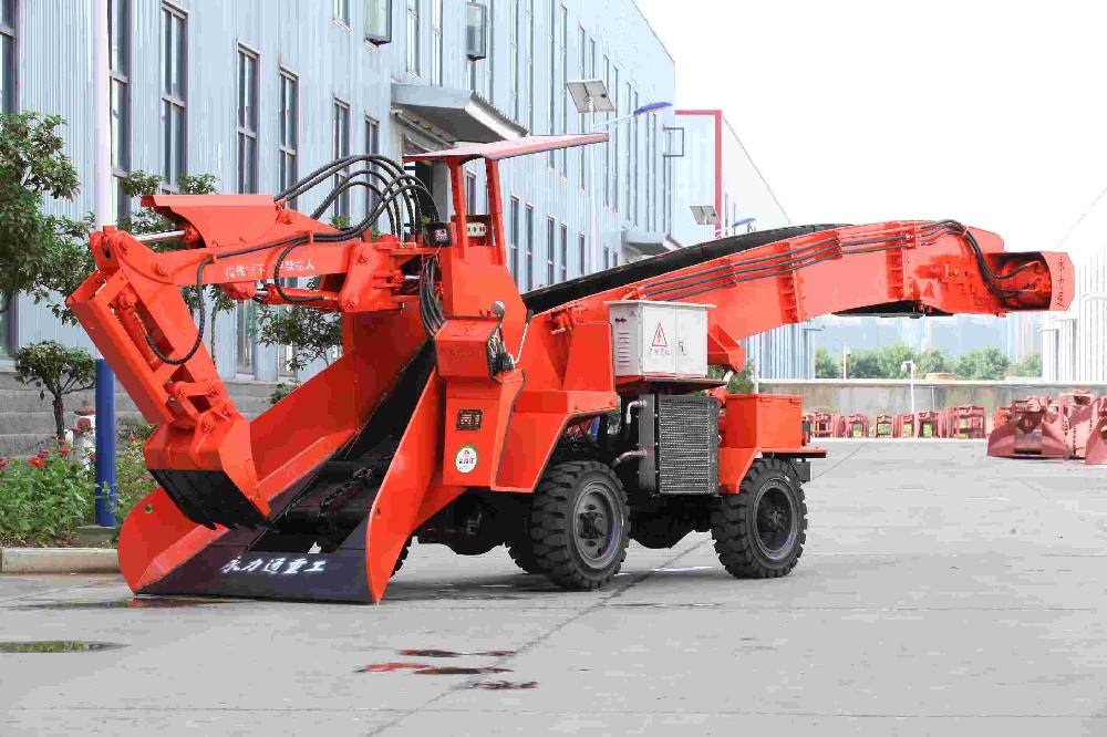 洛陽隧洞扒渣機哪個品牌好？廠家對比分析
