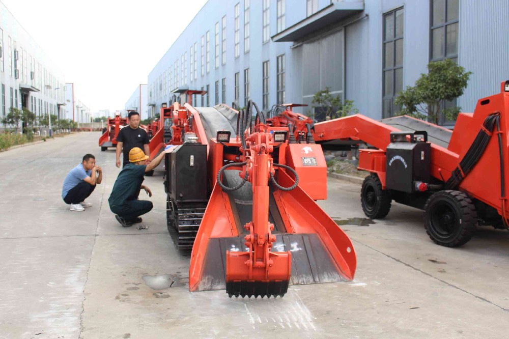 礦山作業遇到危險,扒渣機80如何成為救命工具