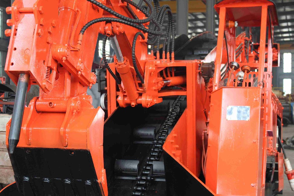 電動扒渣機采購指南：如何選擇高性價比機型？
