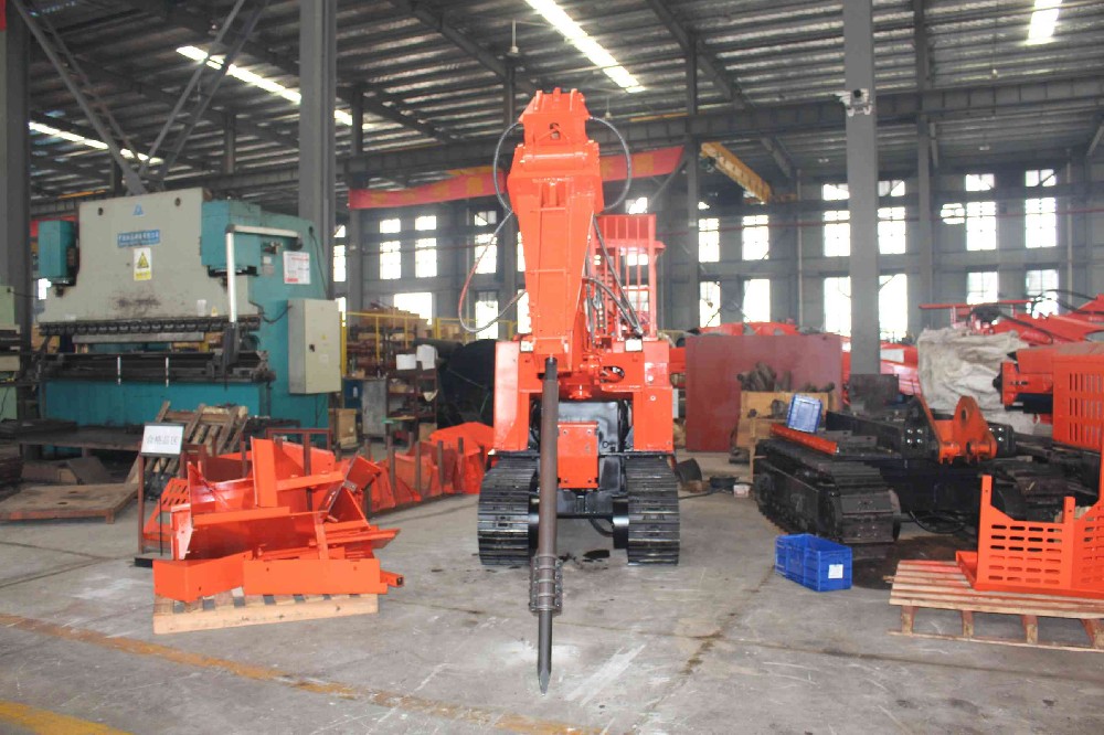 山東隧洞扒渣機(jī)型號(hào)大全，哪種最適合硬巖工況？
