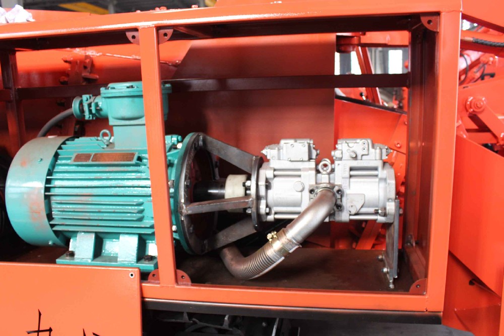 南充小型扒渣機（2萬元預算）適合哪些工程？
