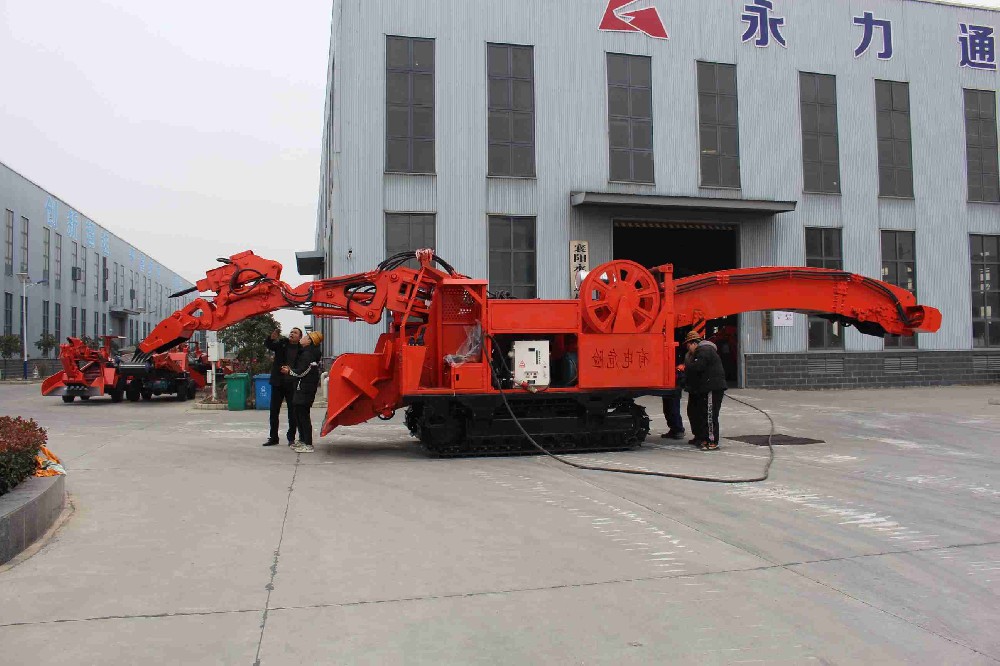 扒渣機(jī)與傳統(tǒng)出渣方式大比拼：優(yōu)勢(shì)盡顯，革新行業(yè)作業(yè)模式
