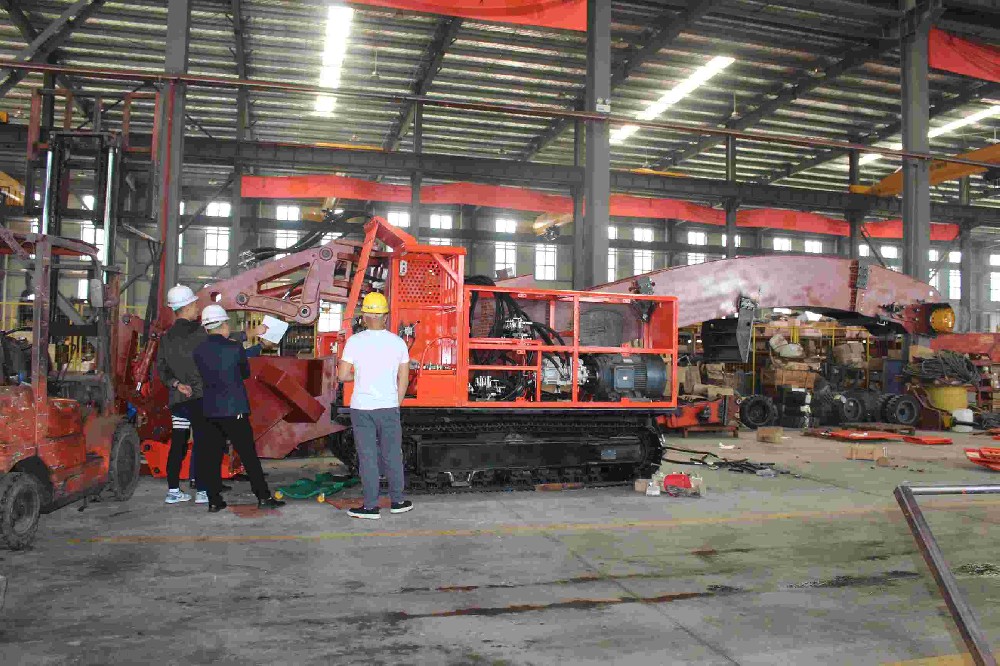 扒渣機售后服務哪家強:優質服務保障設備長期穩定運行