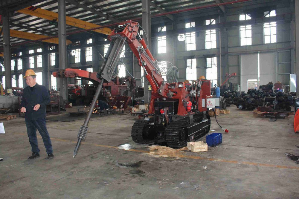 銅仁挖掘式扒渣機性能評測，值不值得入手？
